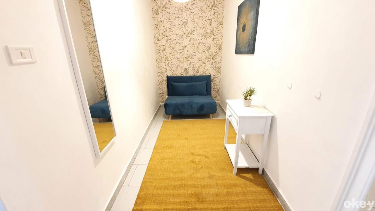 Twin Room Apulia Apartment - Bari Centro المظهر الخارجي الصورة